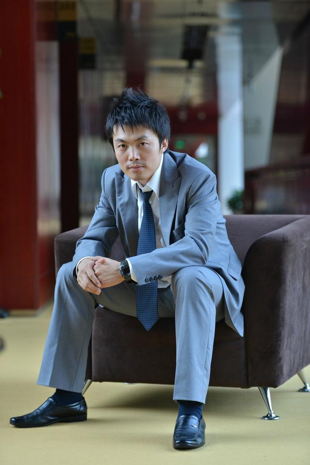 李卓桓：天使投资界的“玩主”