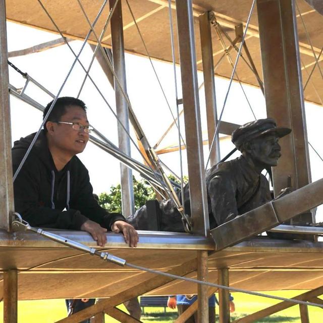 图：在IBM美国实验室工作期间游览杀死恶魔山