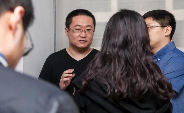 图：Chatbot活动与参会者交流